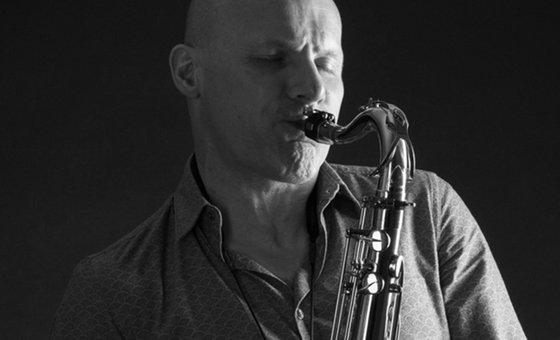 Saxofonist Bobby Blue - DJ.se